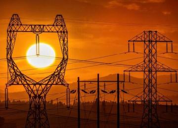 Energy Goals Fall Behind Amid Rising Power Demand